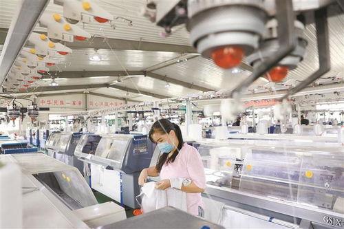 小康(kang)路(lu)上(shang)我(wo)們攜手(shou)同行